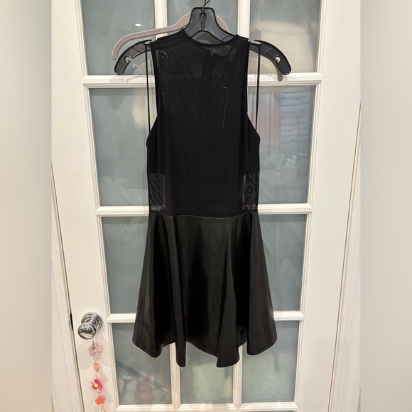 BRAND NEW W TAGS ✨Alice + Olivia Black CHARA VEGAN Leather MINI DRESS Mini Dress - Picture 13 of 13